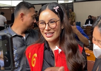 Hadapi Reza Gladys, Nikita Mirzani Hadirkan Saksi Sidang yang Disebutnya Bukan Settingan dan Jadi Korban