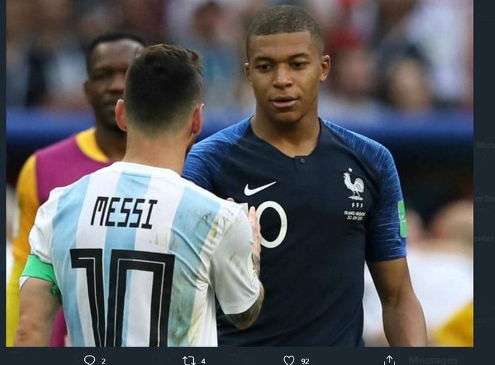 Kylian Mbappe dan Lionel Messi saat bertemu dalam duel timnas Prancis vs Argentina.