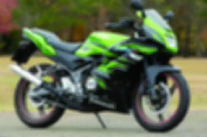 Kawasaki Ninja 150 RR