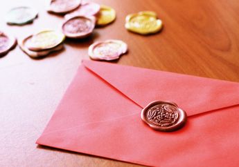 Beneran Bikin Kaget, Tak Disangka Ini Alasan Memberikan Amplop Merah Atau Angpau Saat Perayaan Tahun Baru Imlek 2022, Rupanya Gegara Legenda Ini!