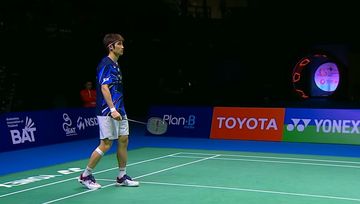 Jason Teh saat beraksi pada final Thailand Masters 2025. Tren kuat sempat membuat dia mencapai peringkat tertinggi 19 dunia.
