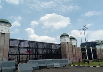 Buntut Driver Ojek Online Dilindas Rantis, Pengemudi Ojol Mulai Datangi Gedung DPR