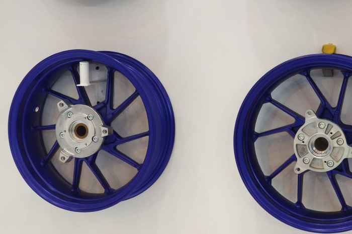 Chemco tawarkan pelek tipe Helios untuk modifikasi motor Yamaha NMAX, ada di GIIAS 2023 bro.