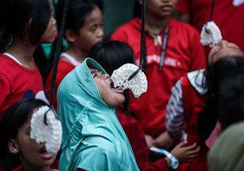 5 Arti Mimpi Lomba Makan Kerupuk&nbsp;Bukan Pertanda Buruk, Ada Hubungannya dengan Prestasi hingga Kebahagiaan