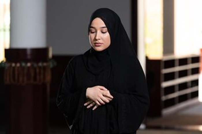 Ilustrasi muslimah berjilbab