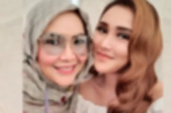 Ayu Ting Ting Disebut Sudah Miliki Calon Bule, Umi Kalsum Berikan Tanggapannya: Doain yang Terbaik
