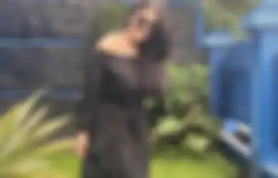 Kepoin 6 Model Dress Sesuai Karakter Zodiak Cancer yang Penyayang