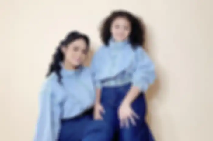 Krisdayanti dan Amora Lemos