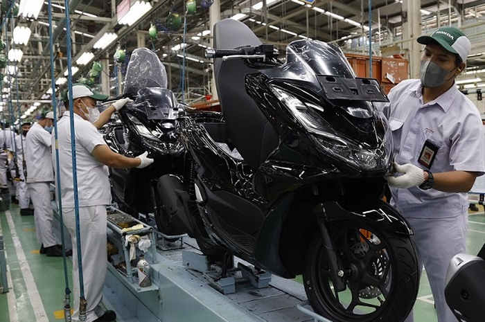 PT Astra Honda Motor (AHM) buka lowongan kerja khusus untuk lulusan D3 dan S1. (foto ilustrasi)