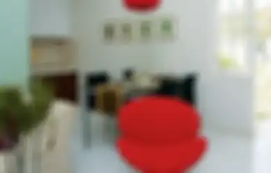Mau Inspirasi Rumah Kebun yang Berada di Depan dan Belakang Rumah? Ini Dia!