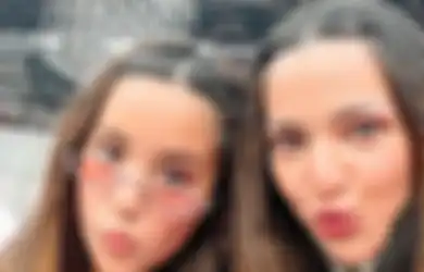 Ikut Nonton BLACKPINK di GBK, Anak Nia Ramadhani Panen Pujian karena Lakukan Hal Ini