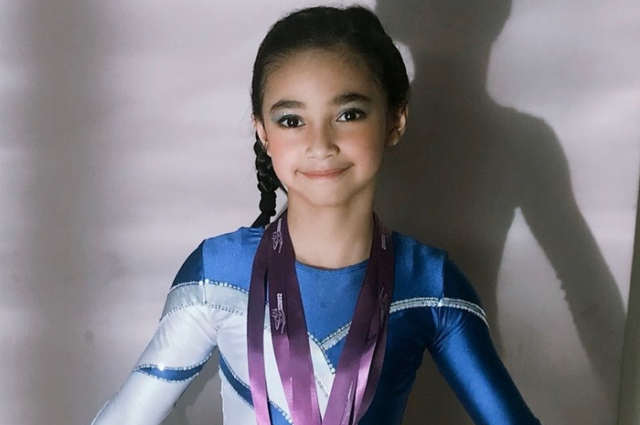 Putri semata wayang Cut Tari, Sidney Azkassyah Yusuf