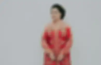 Unggah Foto Bareng Anak Gadisnya, Kahiyang Ayu Buat Netizen Salfok dengan Penampilannya: Kok dah Hamil Gede Lagi?