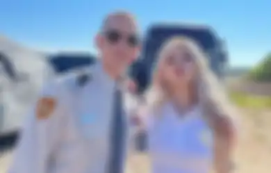 Somi Ajak Ayahnya Jadi Model MV Dadakan Memerankan Polisi Amerika!