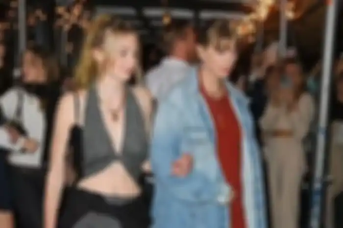 Taylor Swift dan Sophie Turner