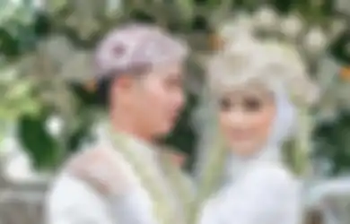 Ucap Selamat Atas Kelulusan Istrinya, Panggilan Sayang Rizki DA untuk Nadya Mustika Justru Tuai Sorotan, Netizen: Kaku Banget! 