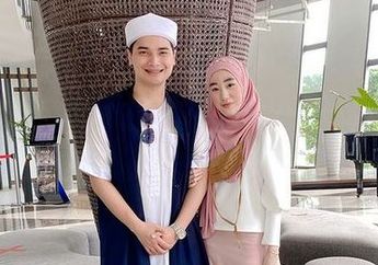 Seolah Sayangkan Putranya Digugat Cerai Larissa Chou, Ibunda Alvin Faiz Unggah Foto Bareng sang Menantu
