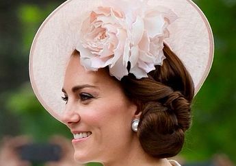 Penampilan Kate Middleton Hidupkan Kembali Tren Bandana dalam Fashion Kerajaan Inggris