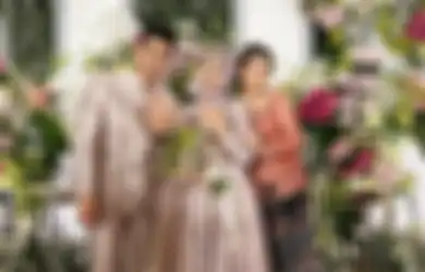 Netizen Dibikin Salfok dengan Foto dan Lokasi di Postingan Ghea Indrawari Saat Ria Ricis Lamaran