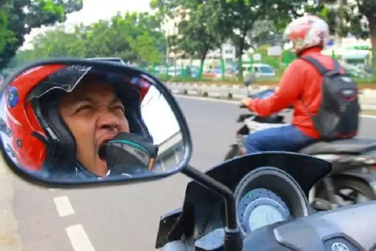 Sering Begadang Nonton Piala Dunia 2022, Bikers Waspada Microsleep Saat Riding
