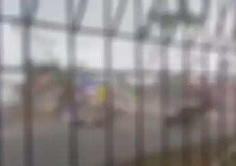 Video Hujan Deras dan Angin Kencang Saat Road Race di Kalimantan Robohkan Gerbang Start Ada Korban Tewas