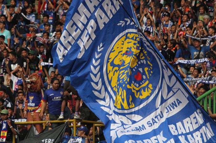 Suporter Arema FC, Aremania.