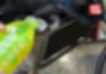 Jarang Mengisi dan Membiarkan Air Radiator Motor Kosong, Siap-siap Dompet Jebol