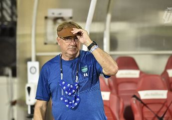 Kehilangan 12 Pemain, Robert Rene Alberts: Persib Sebenarnya Hanya Ingin Lepas 2 Orang Saja