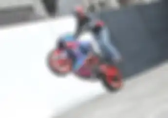 Wow! Biar Seru Saat Kopdar, Suzuki GSXR-600 Ini di Bikin Street Bike Freestyle
