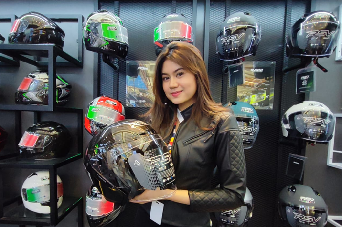 Meluncur helm motor RSV Windtail Ryujin