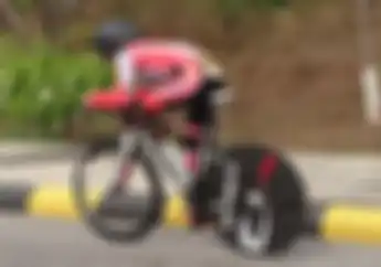 Video Pembalap Motor Indonesia M Fadli Bisa Juara Asia di Balapan Sepeda