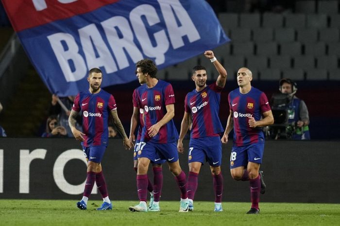 Barcelona ketinggalan 7 poin dari Real Madrid dan Girona di klasemen Liga Spanyol, Xavi minta timnya lebih dihormati.