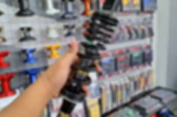 Sokbreker heavy duty Scarlet Racing ini cocok untuk modifikasi motor pekerja keras.