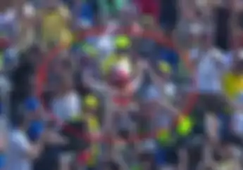 Edan.. Menang di MotoGP Jerman, Marc Marquez Nekat Terjun ke Tribun Fans Rossi