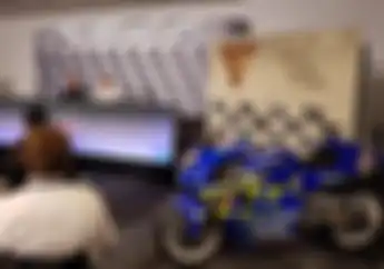 Mengingat Lagi Konsep Cat Ketupat Lebaran Suzuki, Banyak Dipakai Motor Legendaris
