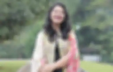 Lulus S2 Tepat Waktu hingga Sabet Predikat Cumlaude, Tabiat Asli Kahiyang Ayu Saat Tempuh Gelar Magister Dibongkar Sang Dosen