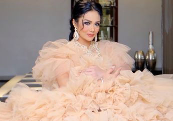 Pantas Pesonanya Bikin Raul Lemos Klepek-klepek, Kecantikan Krisdayanti Makin Terpancar saat Kenakan Cadar bak Wanita Arab, Tengok Penampilan Ibunda Aurel Hermansyah yang Bersahaja dan Menawan !