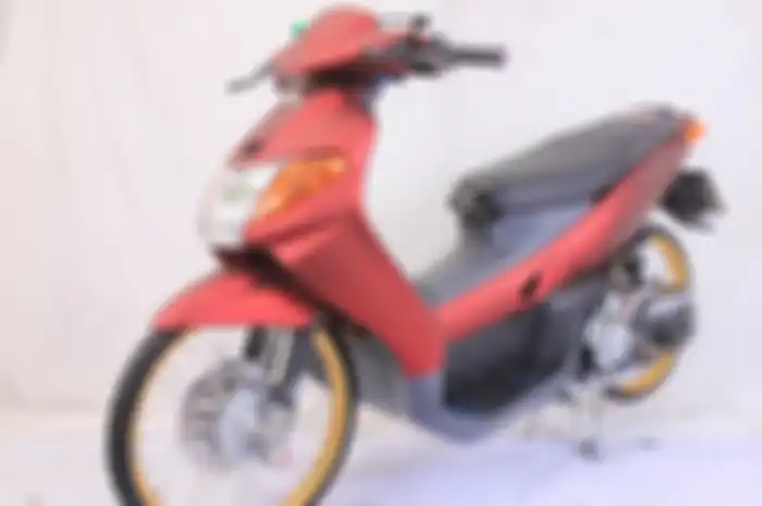  Yamaha Nouvo 2004 