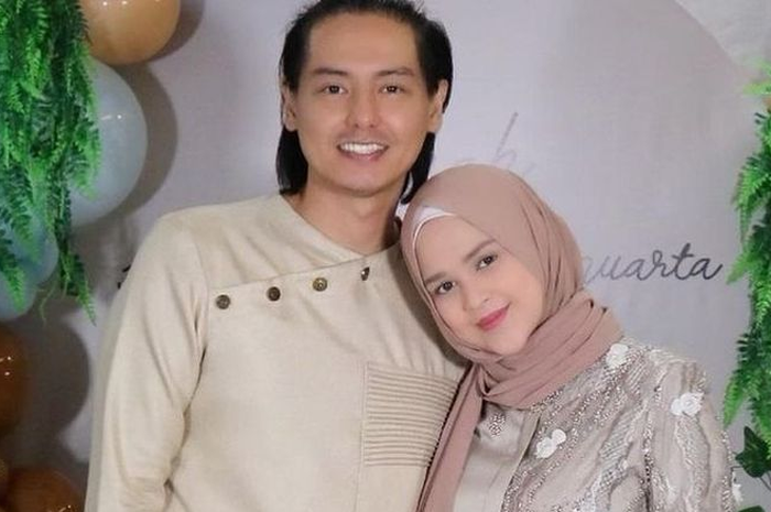 Roger Danuarta dan Cut Meyriska