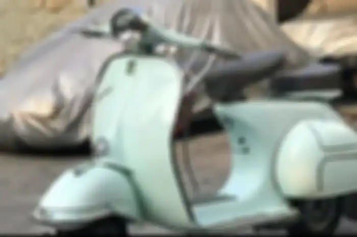 Vespa VBB 1962 milik Andre Stinky dijual.