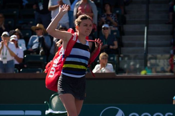 Petenis asal Rumania, Simona Halep bersiap bertanding di turnamen BNP Paribas Open 2019