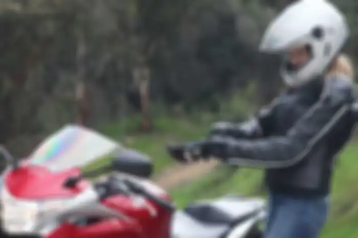 Jaket motor modis tapi safety cocok buat perjalanan jauh lebaran 2021