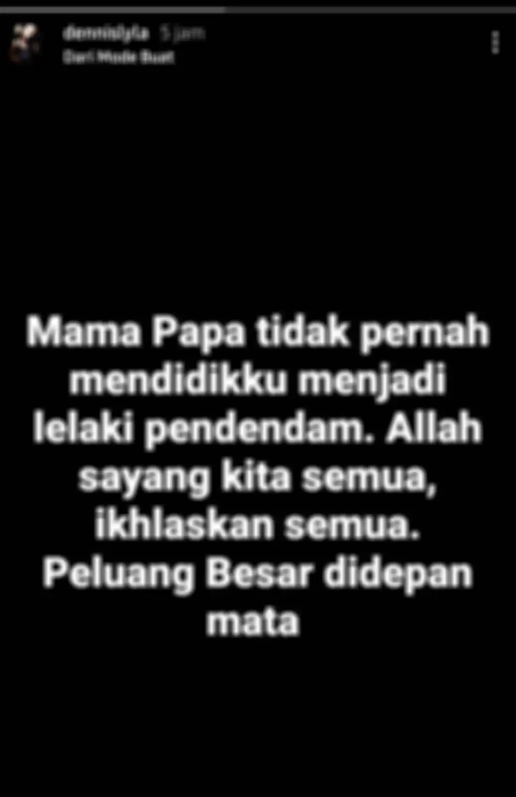 Unggahan Dennis Lyla.
