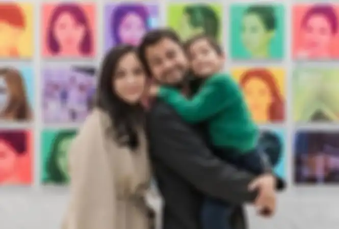 Nagita Slavina Asyik Gendong Rafathar, Netizen Malah Puyeng Amati Koleksi Tas Branded Istri Raffi Ahmad yang Berdesakan di Lemari, Harga Satu Tas Capai Rp 300 Juta