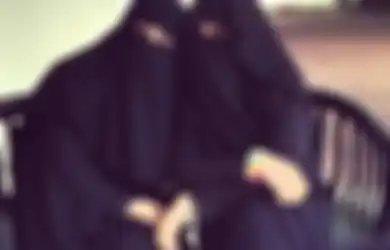 Terus-terusan Diguncang Isu Nikah Siri dengan Sunu Matta, Umi Pipik Mendadak Bagikan Kabar Duka: Allah Lebih Mencintaimu...