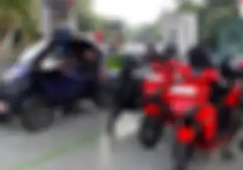 Asyik Motor Listrik Bebas Biaya PKB serta BBNKB, Bayar Pajak Tahunan Jadi Murah Meriah