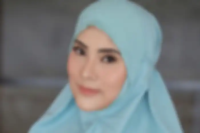 Sempat terjeurumus ke dalam aliran sesat selama 9 tahun, artis sinetron ini ngaku uangnya terkuras habis selama disana, kenapa?