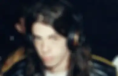 Dave Grohl Nggak Peduli Penilaian Orang Lain atas Foo Fighters, Termasuk Kurt Cobain atau Noel Gallagher