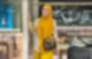 Dulu Menderita 17 Tahun Jadi Korban Poligami, Kini Bahagia Dipersunting Pengusaha Tajir Melintir, Air Mata Meggy Wulandari Jatuh Curhat Soal Anak