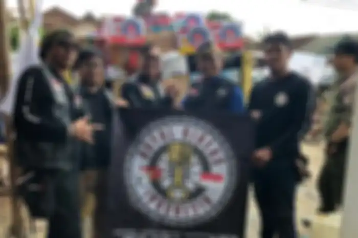 Komunitas Royal Enfield berikan bantuan untuk korban bencana di Banten dan Lampung